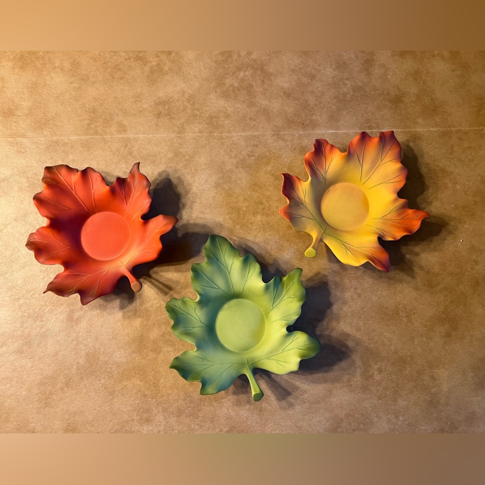 PartyLite Autumn Leaf Tea lite holders in Yellow, Orange & Green